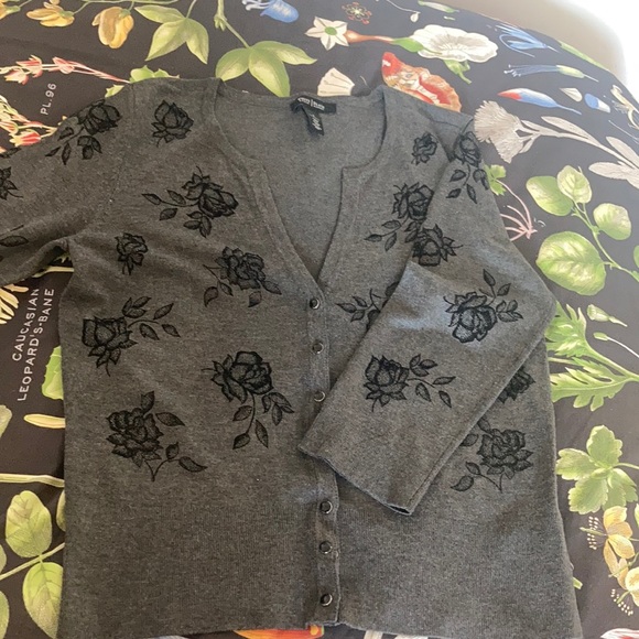 White House Black Market Sweaters - NWOT cardigan